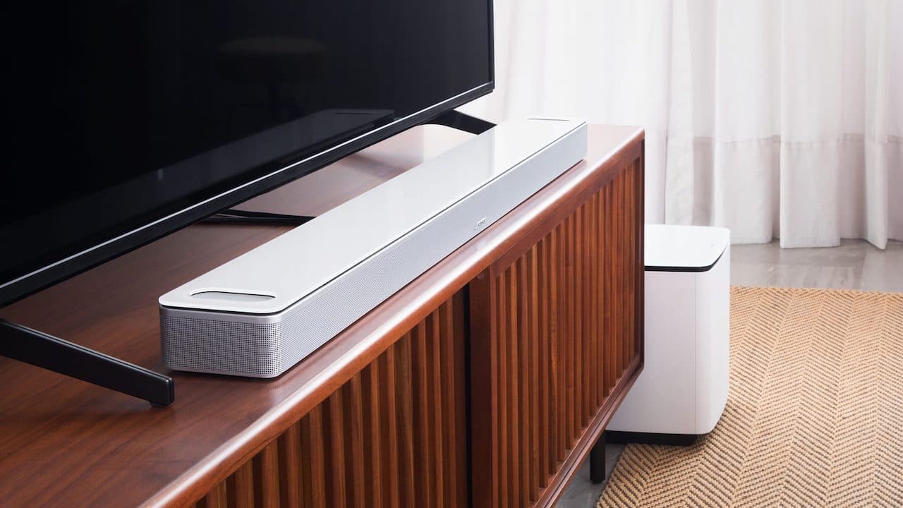 Bose Smart Soundbar 900 Lifestyle Whilte