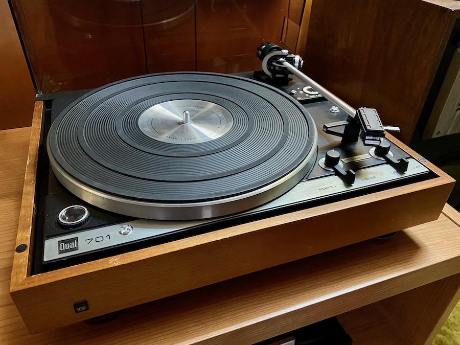 Dual 701 Turntable