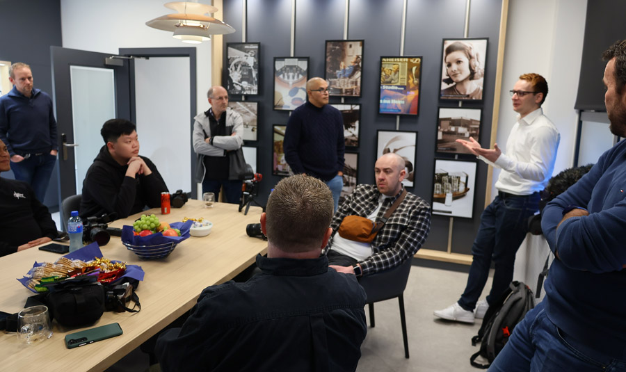 Jermo Köhnke, Product Manager at Sennheiser participates in a discussion with journalists.