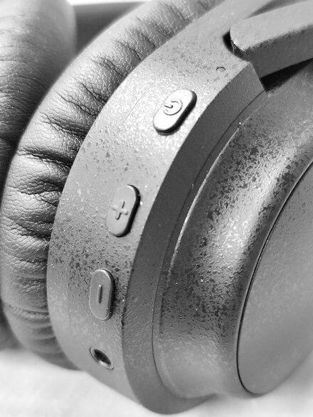 Buttons on Final UX3000 Wireless Headphones