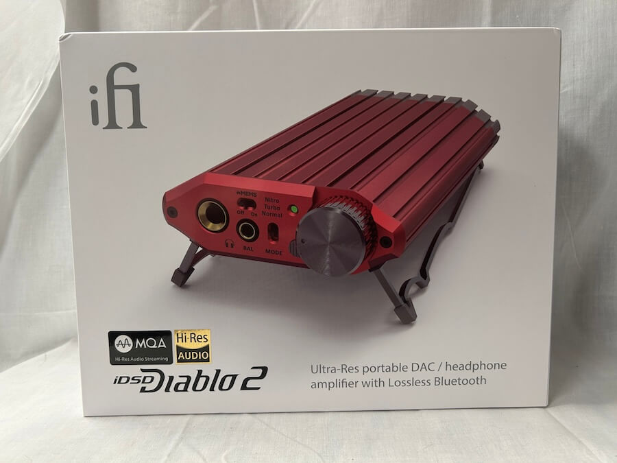 iFi iDSD Diablo 2 Portable DAC/AMP Package Front