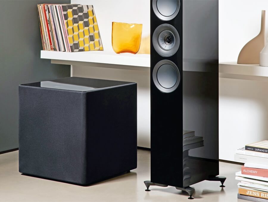 KEF Kube MIE Subwoofer Lifestyle