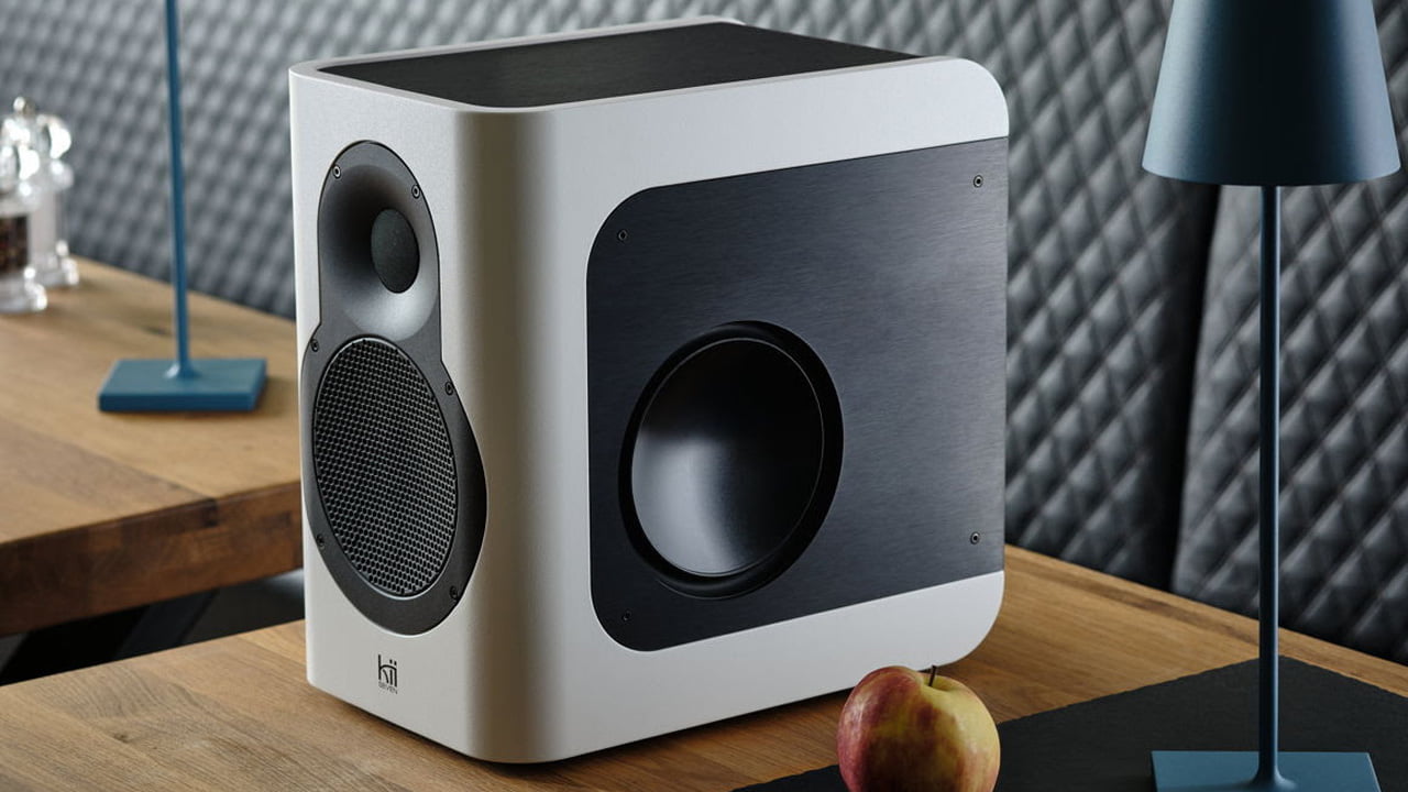 Kii SEVEN Wireless Speaker in Fine Touch White Angle