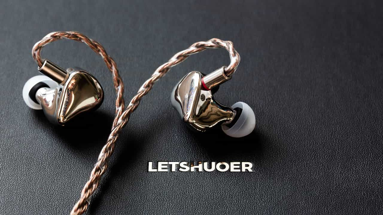 LETSHUOER Cadenza 12 IEM with logo Lifestyle