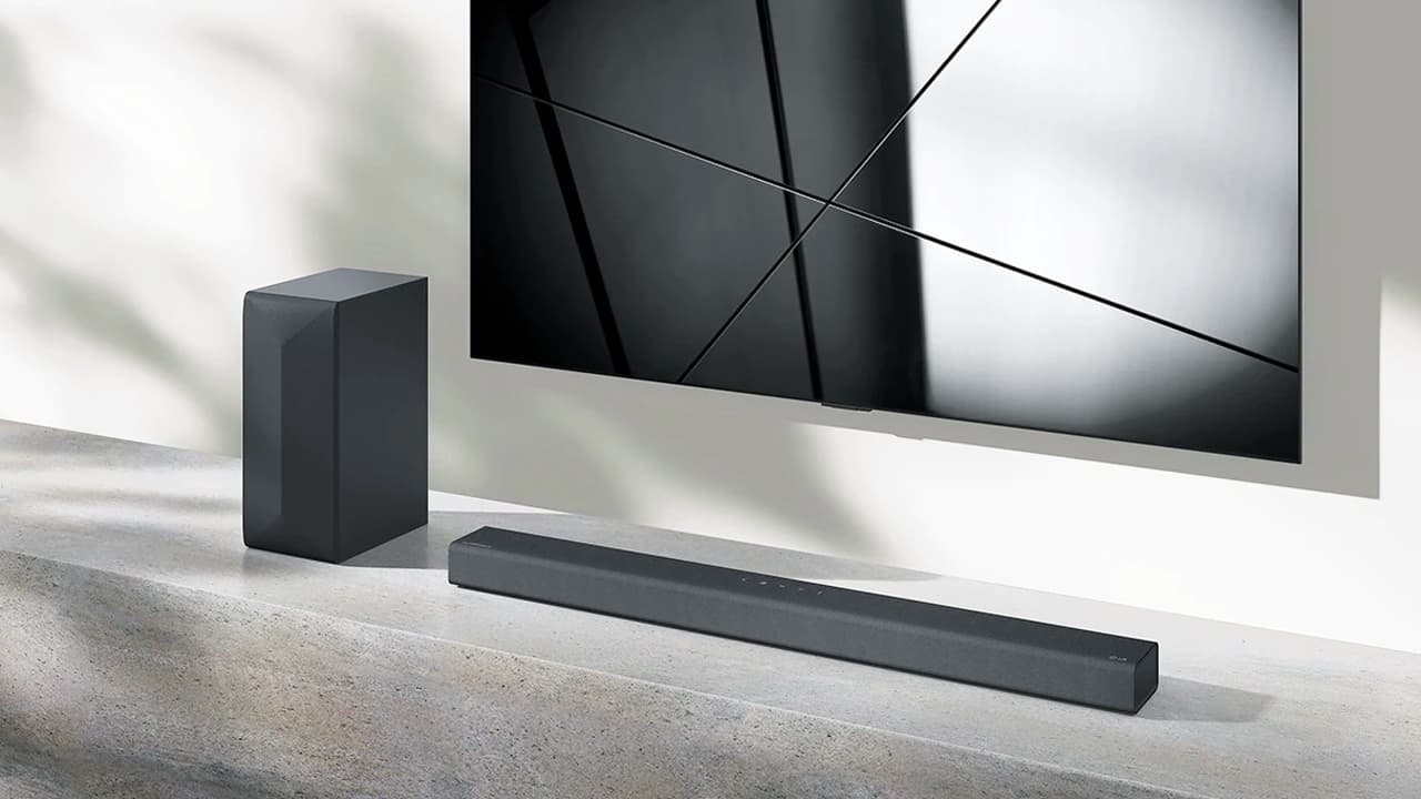 LG S65Q Soundbar with Subwoofer Lifestyle