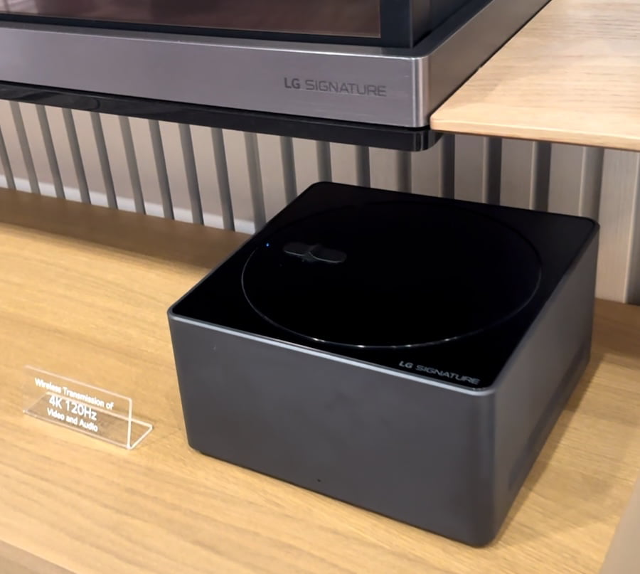 LG Signature Zero Connect Box at CES 2024