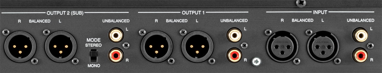 Mcintosh MQ112 Environmental Equalizer Rear Connections