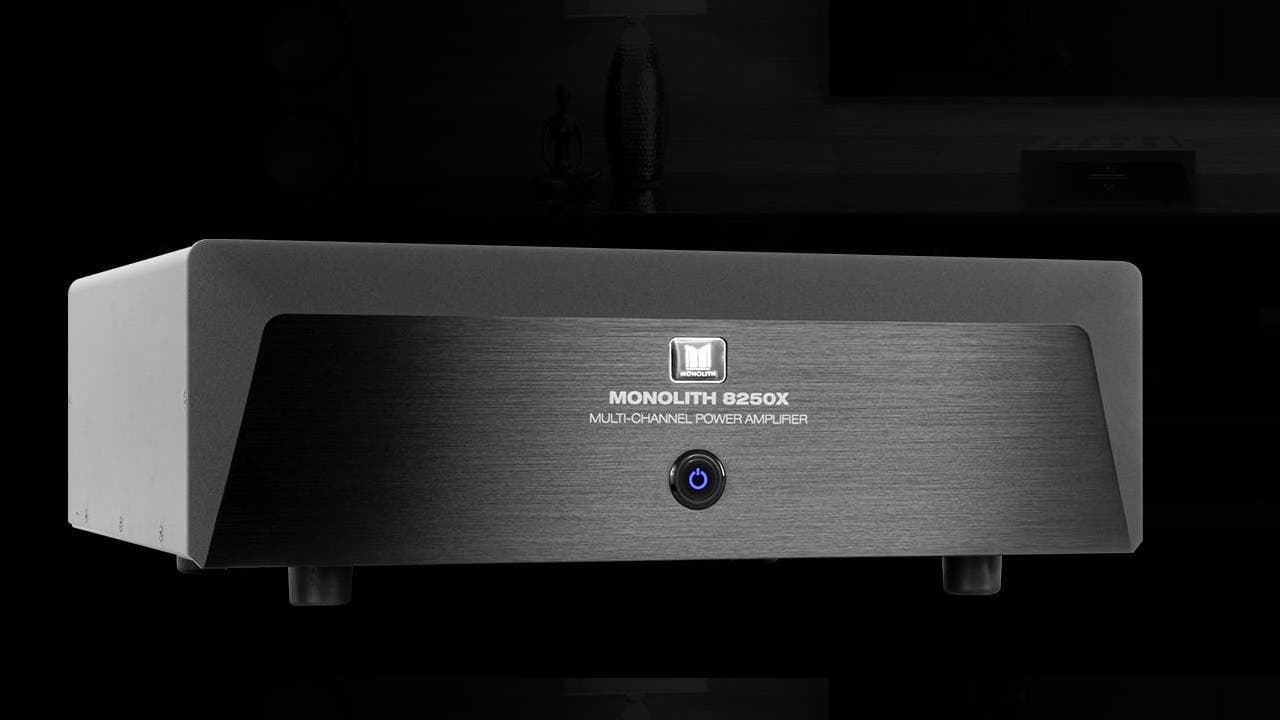 Monoprice Monolith 8125X Power Amp Front Angle