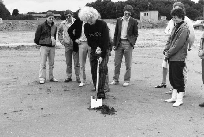 Peter Lyngdorf breaking ground at DALI HQ in 1986