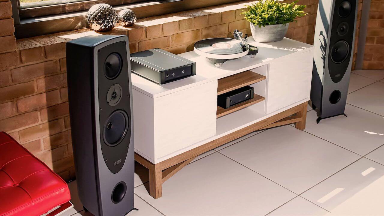 Rega AYA Floorstanding Loudspeakers Lifestyle