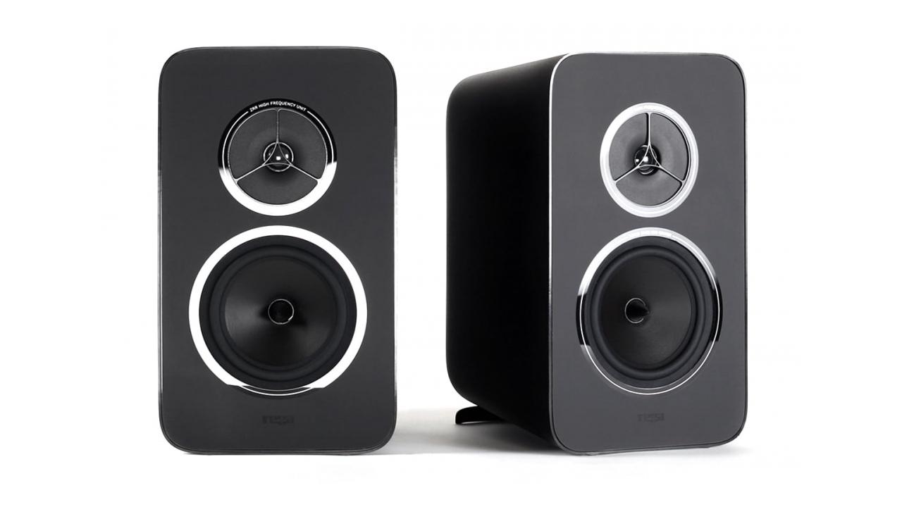 Rega Research Kyte Bookshelf Speakers