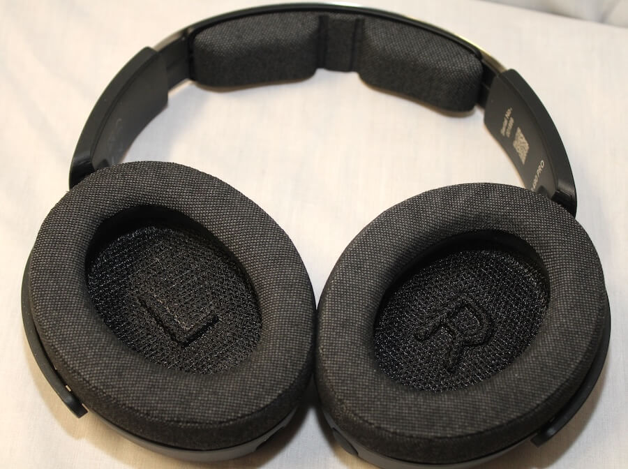 Sennheiser HD 490 Pro Plus Headphones with Earpads showing the inside