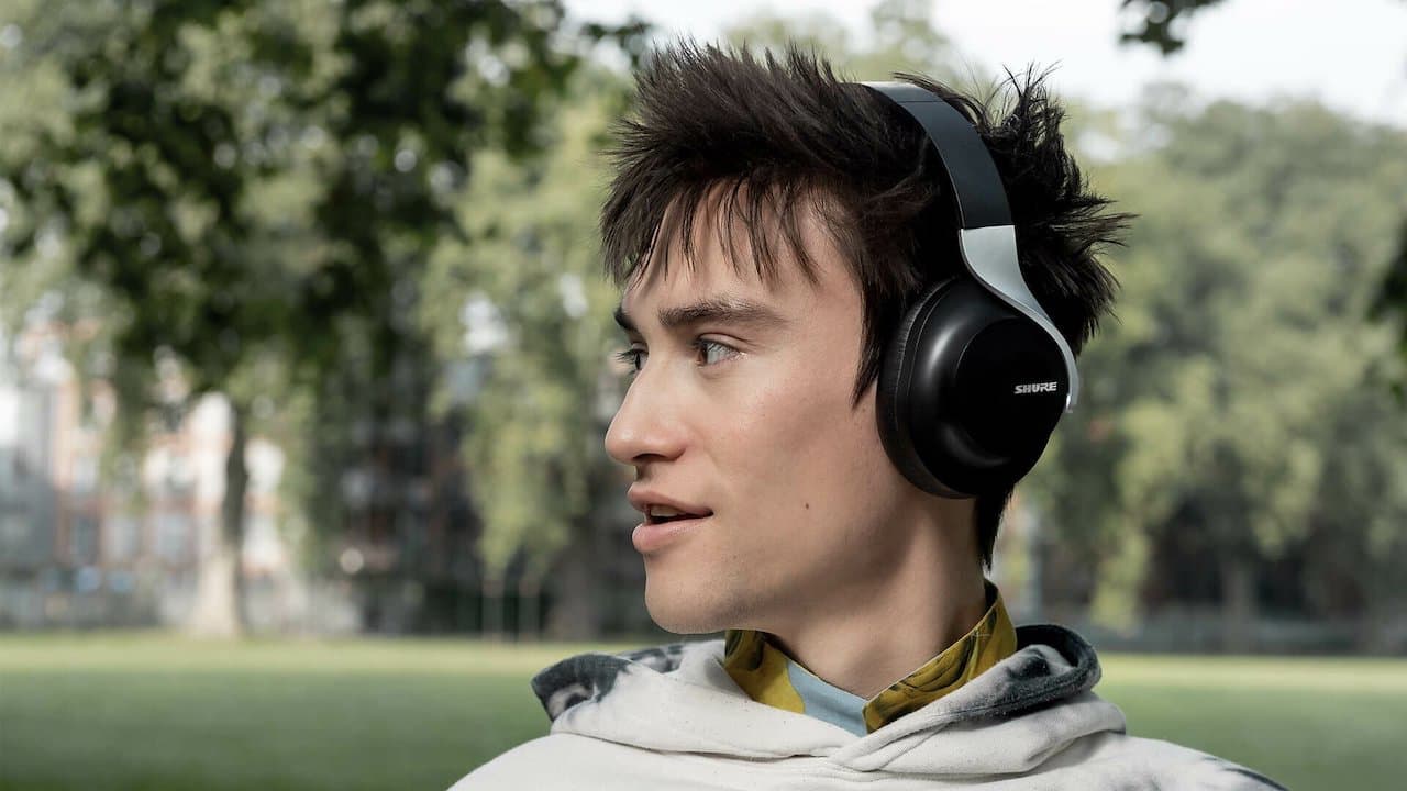 Jacob Collier wearing black Shure AONIC 40 Wireless Headphones Lifestyle