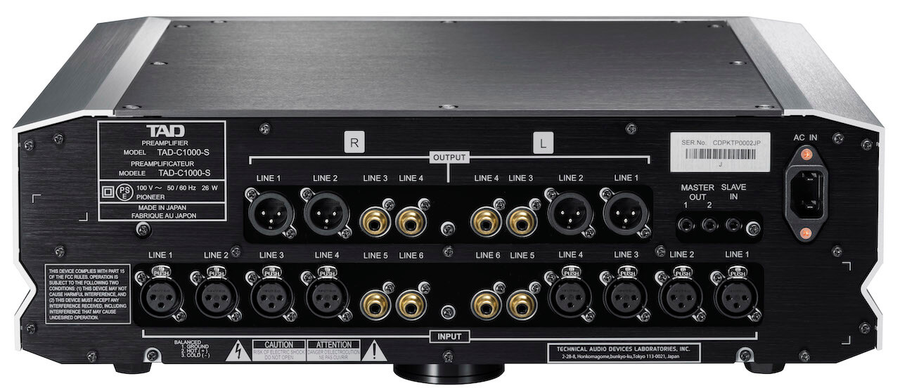 TAD-C1000 Preamplifier Back