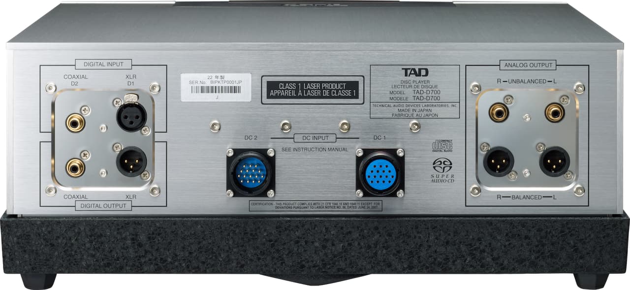 TAD D700 SACD Player Rear