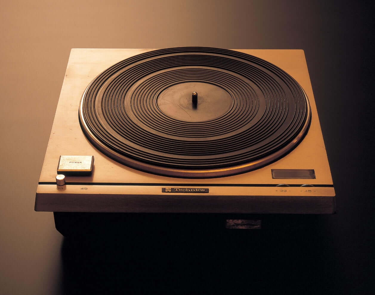 Technics SP-10 Direct Drive Turntable