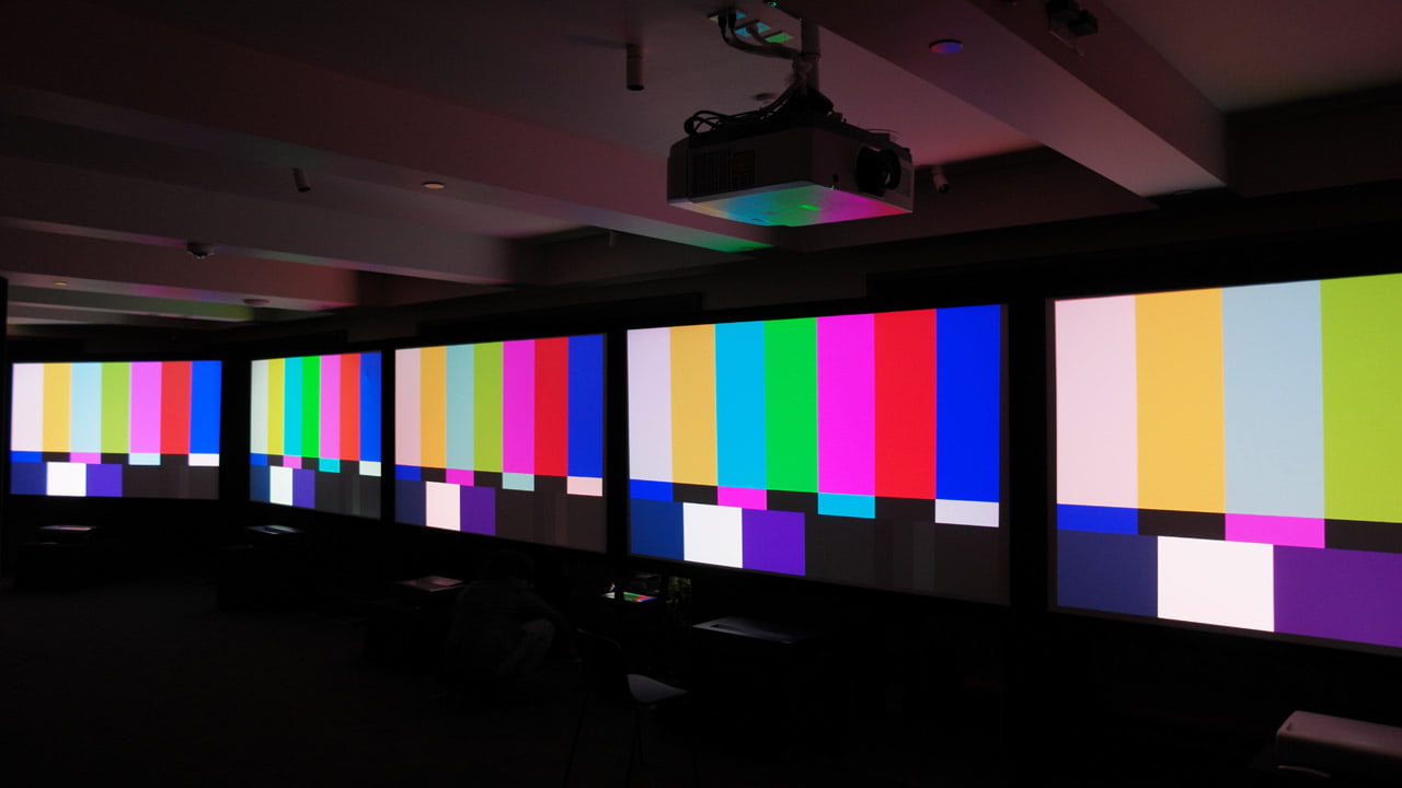 Color Bar Test at Value Electronics Projector Shootout 2022